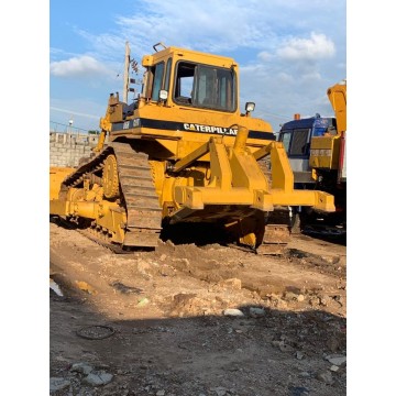 CAT D6H Bulldozer